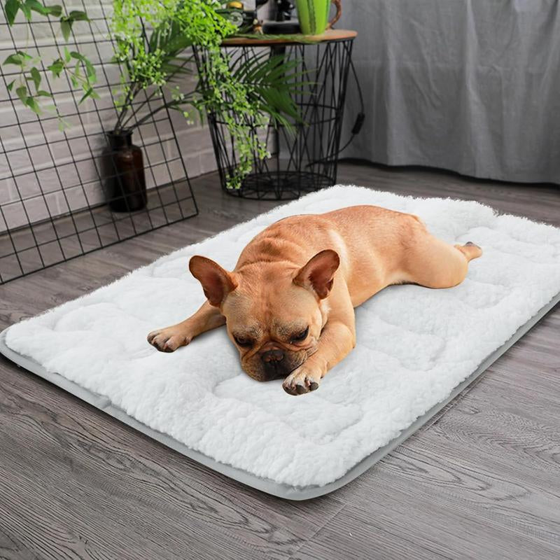 Winter Warm Plush Pet Mat, Dog Mat for Crate with anti Slip Bottom, Cute Pet Bed for Cats and Dogs, Machine Washable Pet Mattress